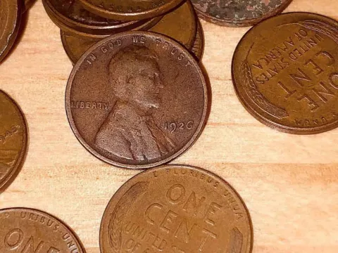 1926 penny value1926 wheat pennies are worth anywhere from a few cents to a few thousand dollars. Here's how to determine the value of your 1926 penny.