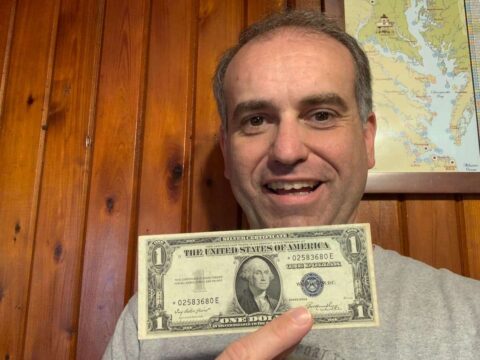 Some 1935 Silver Certificates are worth much more than face value. Here's what to look for on your 1935 one dollar bills. photo by Joshua at TheFunTimesGuide.com. Some 1935 Silver Certificates are worth much more than face value.