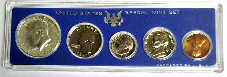 Special Mint Sets were issued by the U.S. Mint from 1965 through 1967. These sets include coins of "specimen" quality. 