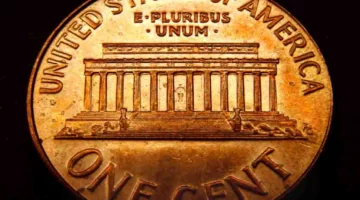 There's a 1989 penny that is worth $3,000 or more! (Actually a few of them.) Do you have one? photo by pfala on Flickr