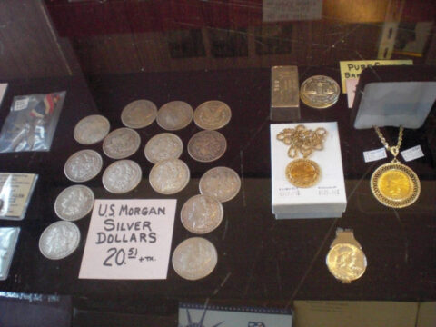 Find out  the top 10 coin terms you need to know in order to succeed in coin collecting.