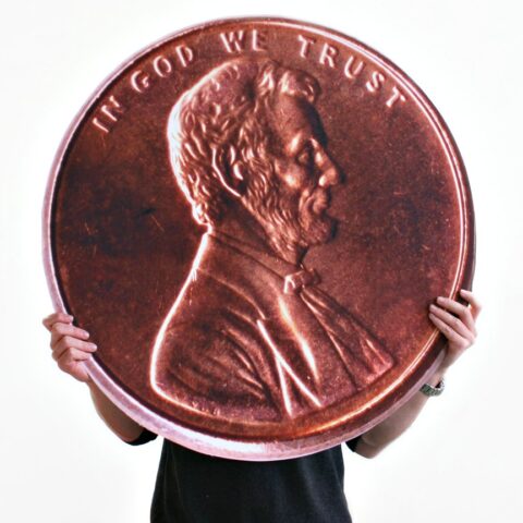 Would you believe we actually LOSE money by making pennies in the US?! photo by Andreas_MB on Flickr Would you believe we actually LOSE money by making pennies in the US?!