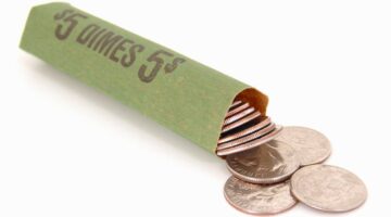 How many dimes in a roll? Find out here how many U.S. dimes belong in each coin wrapper. How many dimes in a roll?