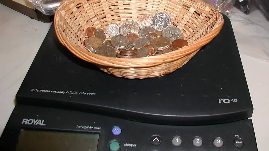 weighing silver coins｜TikTok Search