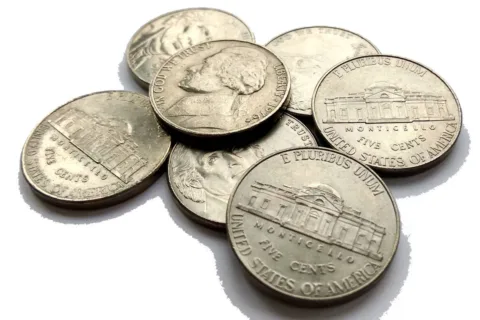 Grading U.S. Nickels: How to determine the grade (condition) of circulated nickels -- Jefferson nickels, Liberty Head nickels (V nickels), Buffalo nickels.