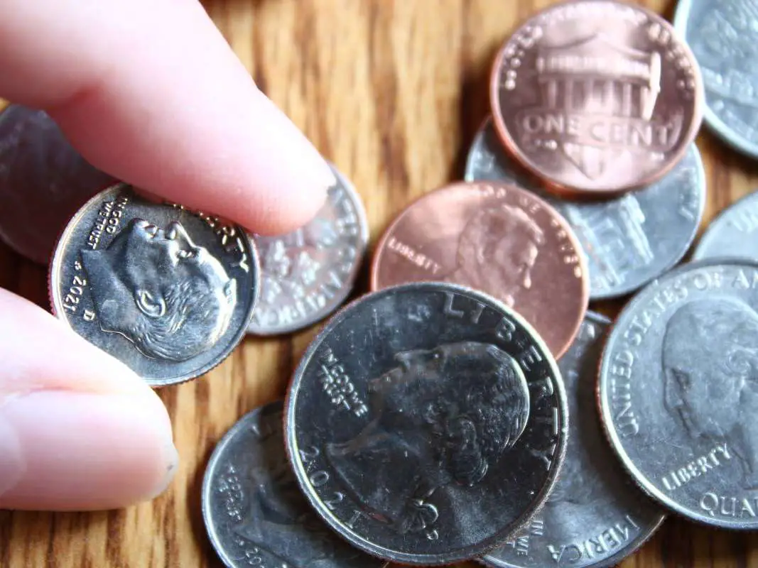 See the results of my unofficial study of the coins in my pocket change jar!