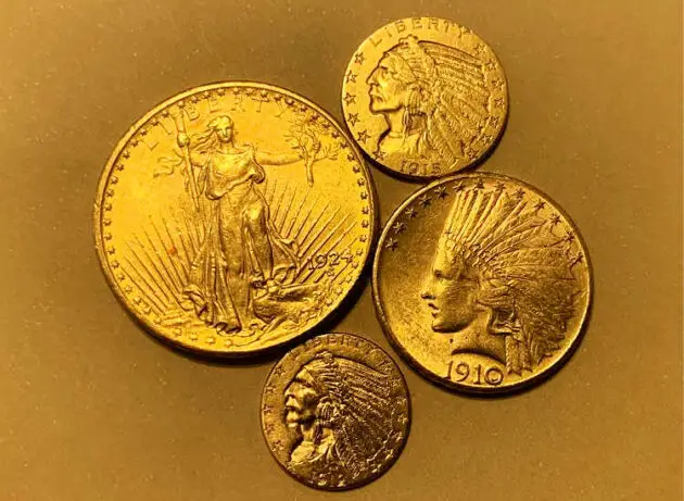 This gold coin set includes several popular pre-1933 U.S. gold coins, including the Indian Head $2.50, $5, and $10 and Saint-Gaudens $20.
